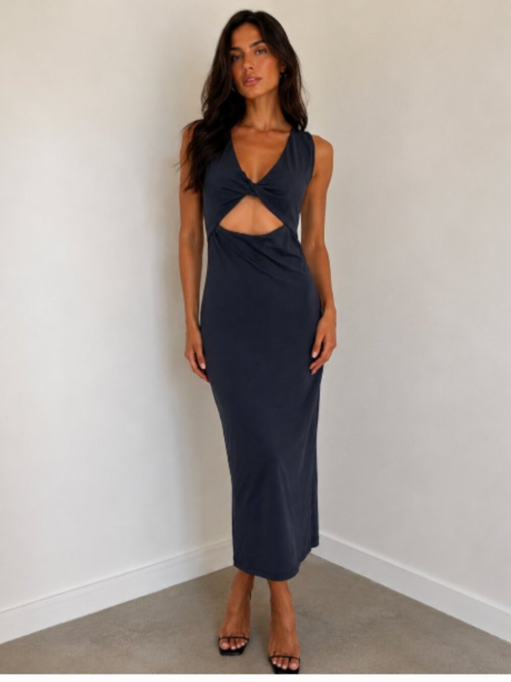 NWOT Wilfred Aritzia Cut Out Midi Dress Large